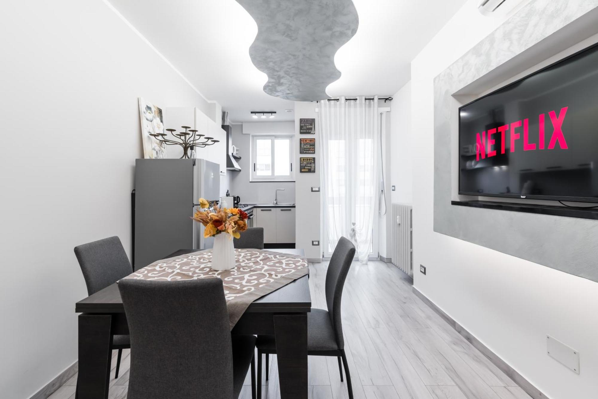 Moderno Bilocale A 5 Minuti Dal Centro Storico Apartment Turin Exterior photo