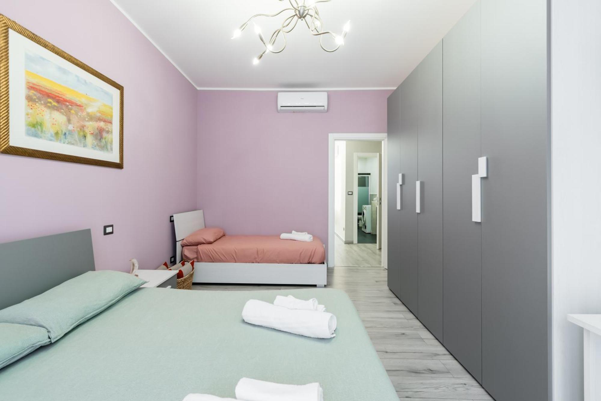 Moderno Bilocale A 5 Minuti Dal Centro Storico Apartment Turin Exterior photo