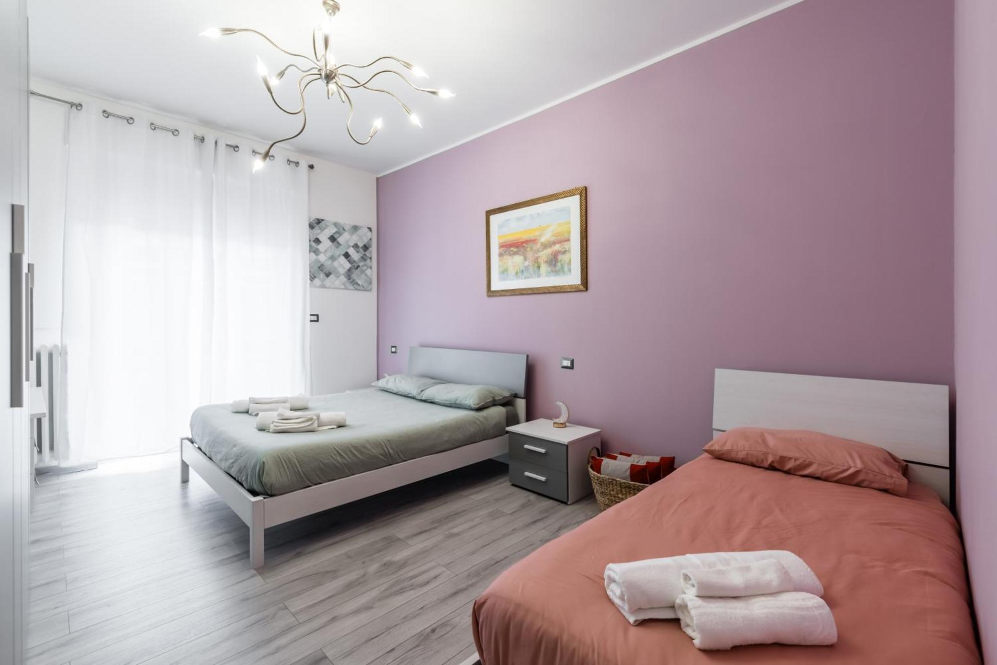 Moderno Bilocale A 5 Minuti Dal Centro Storico Apartment Turin Exterior photo