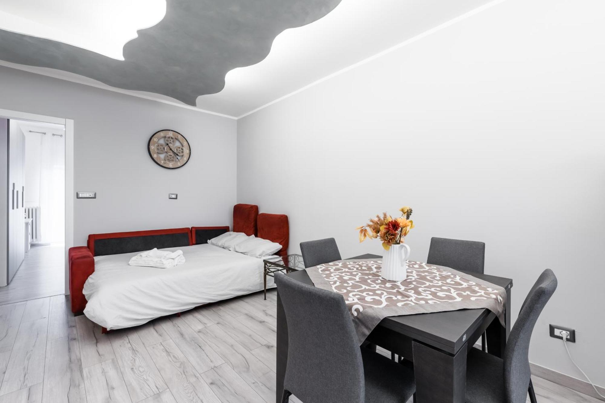 Moderno Bilocale A 5 Minuti Dal Centro Storico Apartment Turin Exterior photo